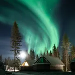 Lodge Vaattunki Wilderness