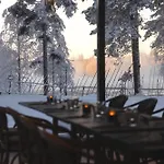 Lodge Vaattunki Wilderness *