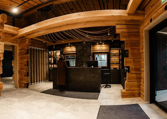 Vaattunki Wilderness Orman Evi